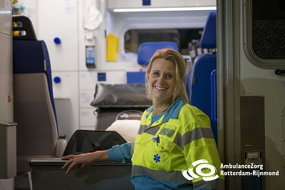 Katja voor ambulance 400x400 Katja voor ambulance 400x400